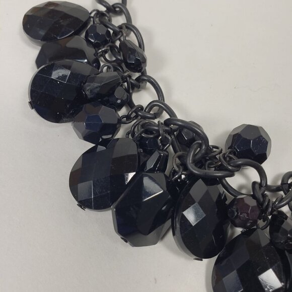 Black Beaded Statement Necklace – Faceted Cluster on Glossy Chain, 20" Jewelry - Picture 5 of 10